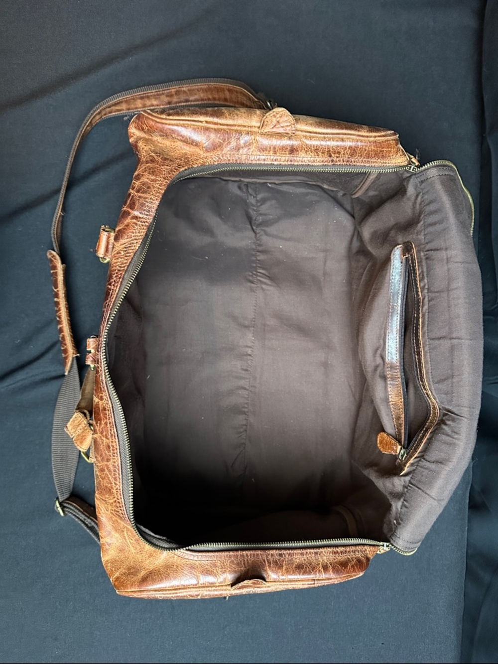 Classic Brown Leather Weekender Duffel Bag - Men - Picture 4 of 12